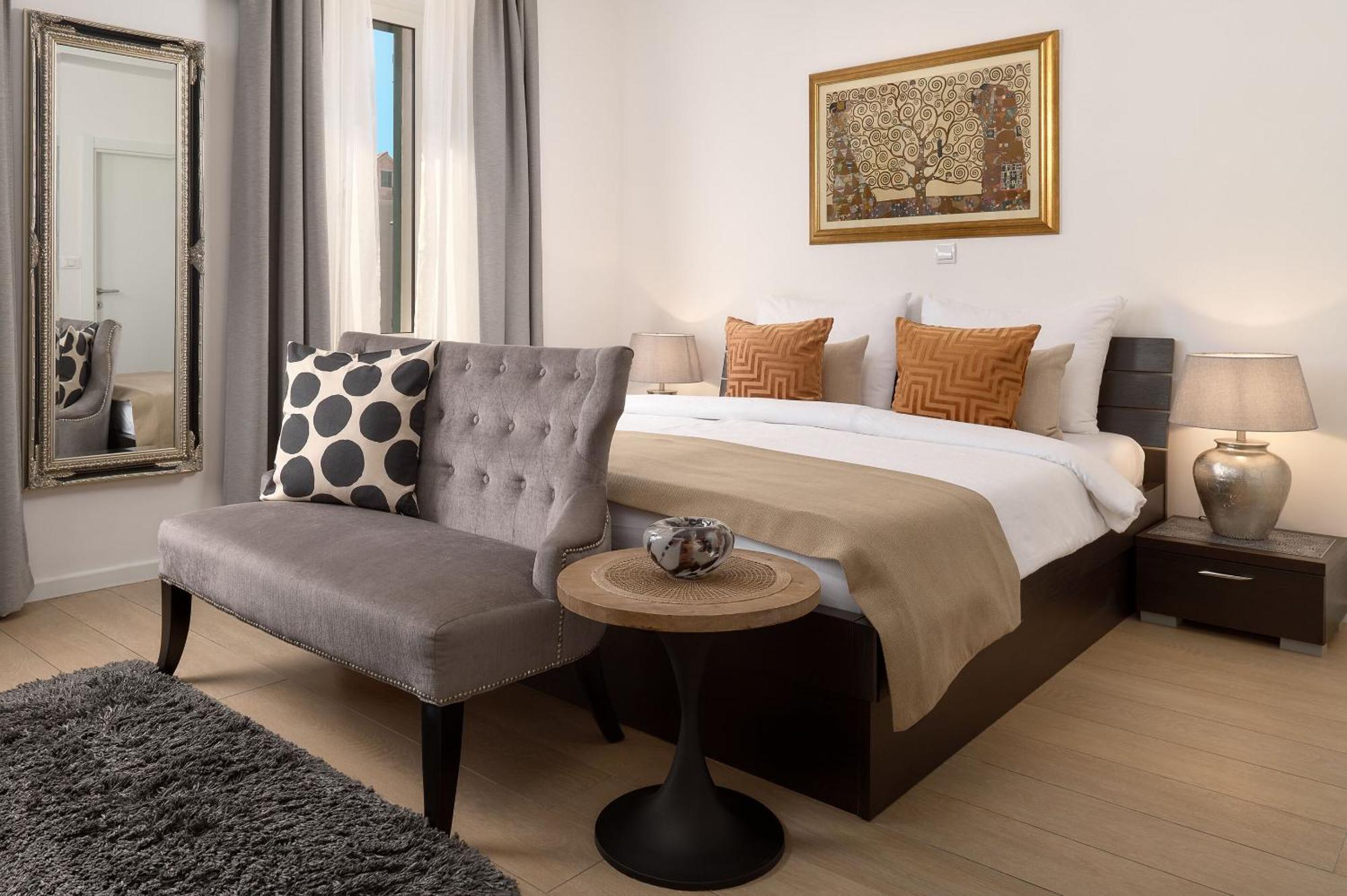 Apartments Studios 81 Split Kültér fotó