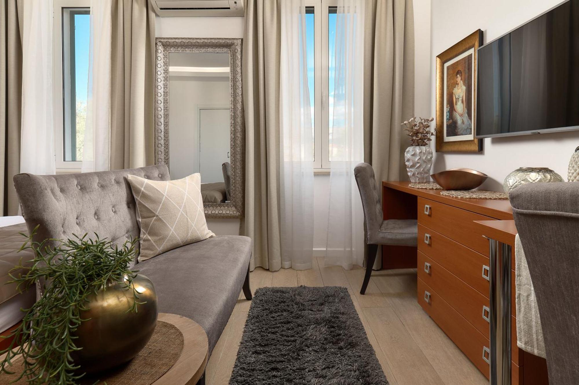 Apartments Studios 81 Split Kültér fotó